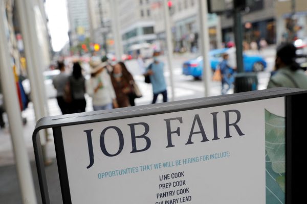 2025 10 29t121302z 1095127296 rc2nlha0zyum rtrmadp 3 usa economy unemployment 1763651318.jpg