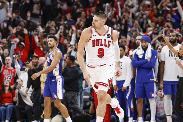 2025 11 05t034803z 423231072 mt1usatoday27507138 rtrmadp 3 nba philadelphia 76ers at chicago bulls.j.jpeg