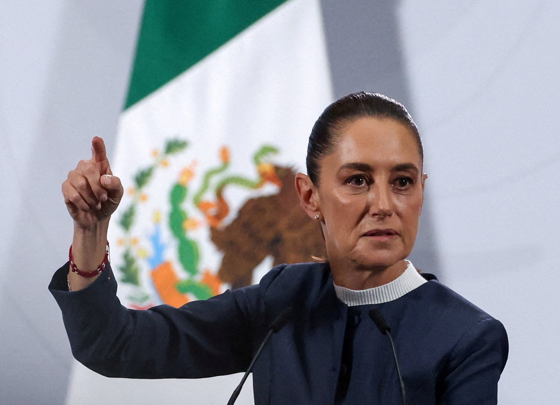 2025 11 05t171118z 1293123443 rc21pha2cpzo rtrmadp 3 mexico crime sheinbaum 1762390201.jpg