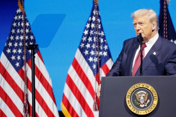 2025 11 05t192755z 1885126818 rc2iqhawku01 rtrmadp 3 usa trump 1762389762 fe9e22 1762389850.jpg