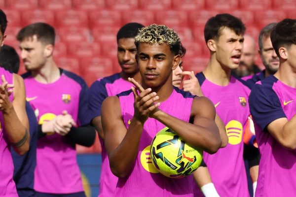 2025 11 07t114619z 1276225438 up1elb70wp5qm rtrmadp 3 soccer spain bar campnou.jpg