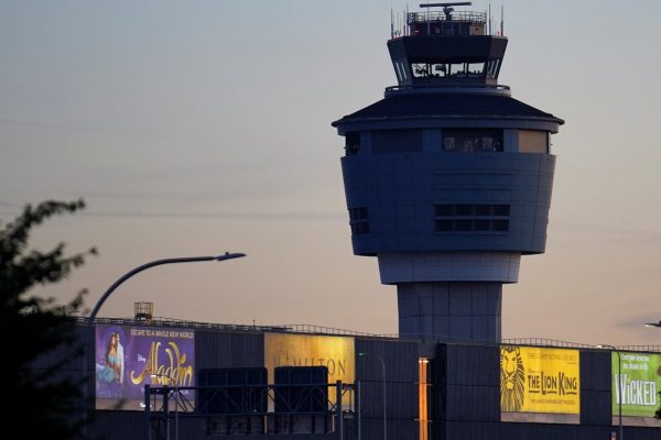 2025 11 07t163835z 191837724 rc2prha0rztv rtrmadp 3 usa shutdown air travel 1762550472.jpg