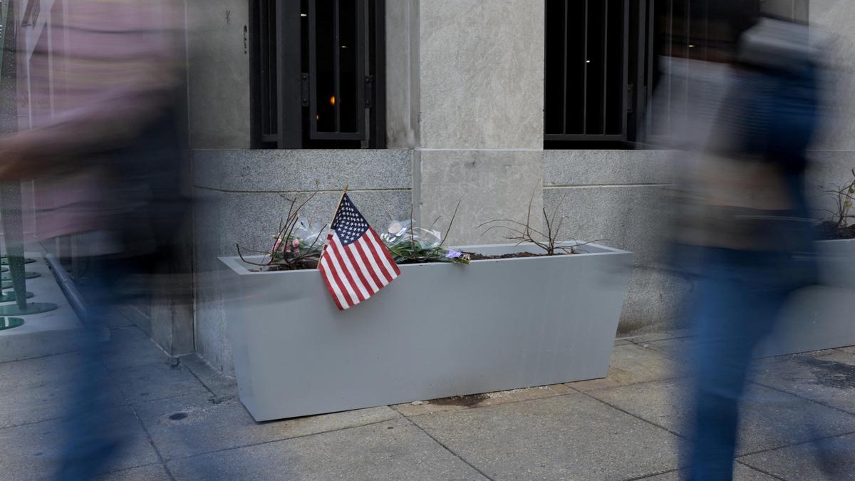 2025 11 28t002458z 582969631 rc275ia09lcs rtrmadp 3 usa shooting.jpg