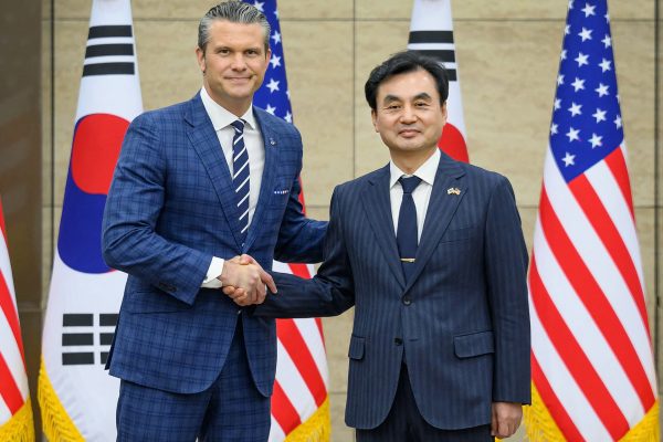 Afp 20251104 82wv3cq v1 highres skoreausdefencediplomacy 1762242954.jpg