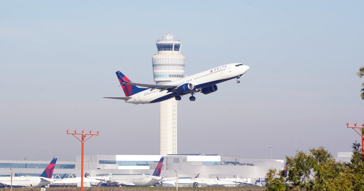 Afp 20251107 2244972692 v1 highres faatargets40highvolumeusairportsforflightcut cropped 1762541.jpeg