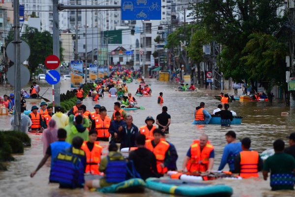 Afp 20251122 84tj3ke v2 highres topshotvietnamweatherenvironmentflood 1763874494.jpg