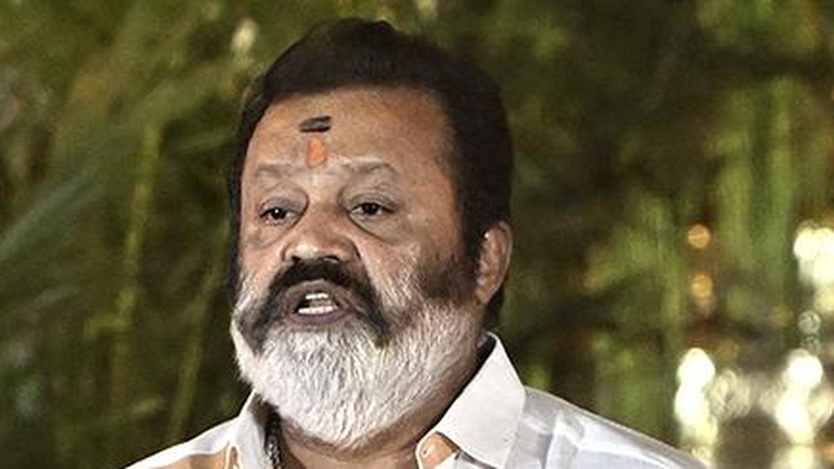 Img swearing in ceremony 2 1 pictm6hb.jpg