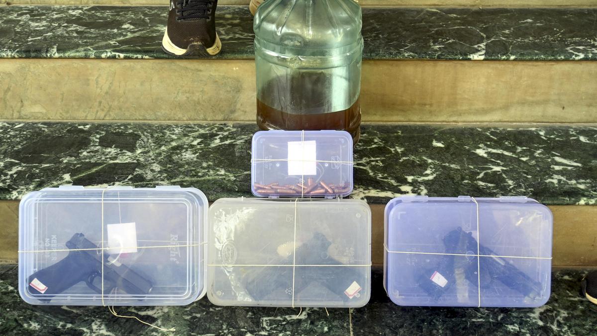 Pti11 09 2025 000253b.jpg