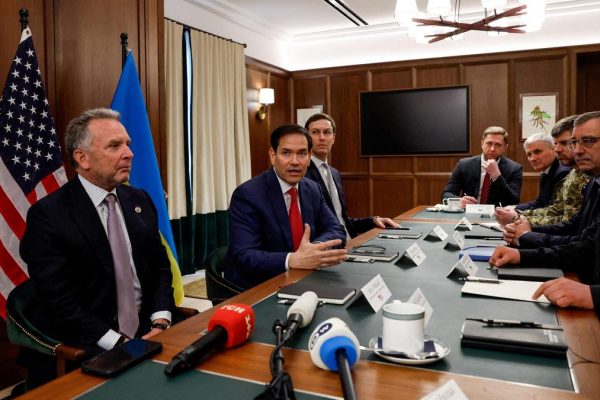 2025 12 06t000845z 1936254954 rc2naian1e0g rtrmadp 3 ukraine crisis talks umerov.jpg